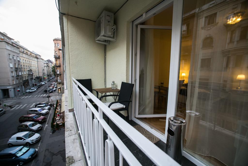 Budapest Downtown Apartments With Balcony & Optional Garage & Restaurant In The Building 部屋 写真